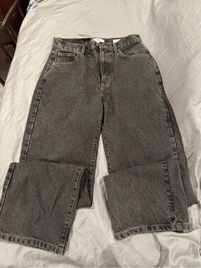 COTTON:ON JEANS SIZE U.S. 6